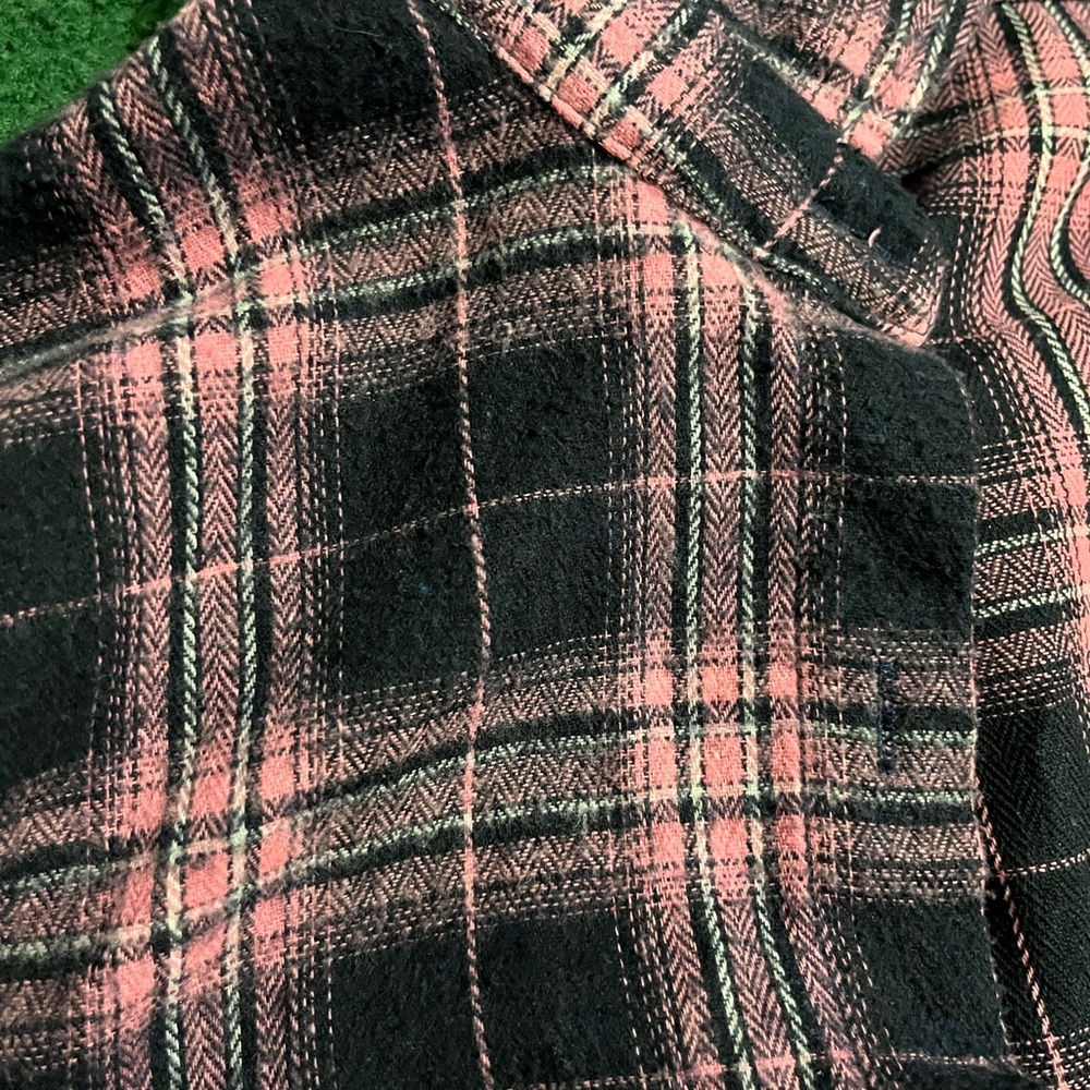 Plaid Flannel Shirt with Skeleton Graphic NEW - Picture 7 of 7